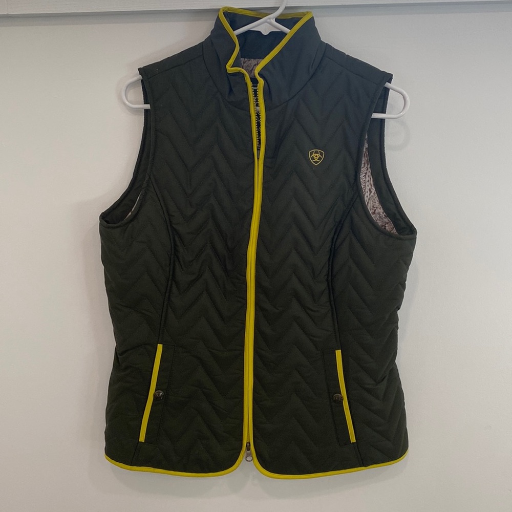 Ariat Ashley Insulated Ladies Quilted Vest Size M